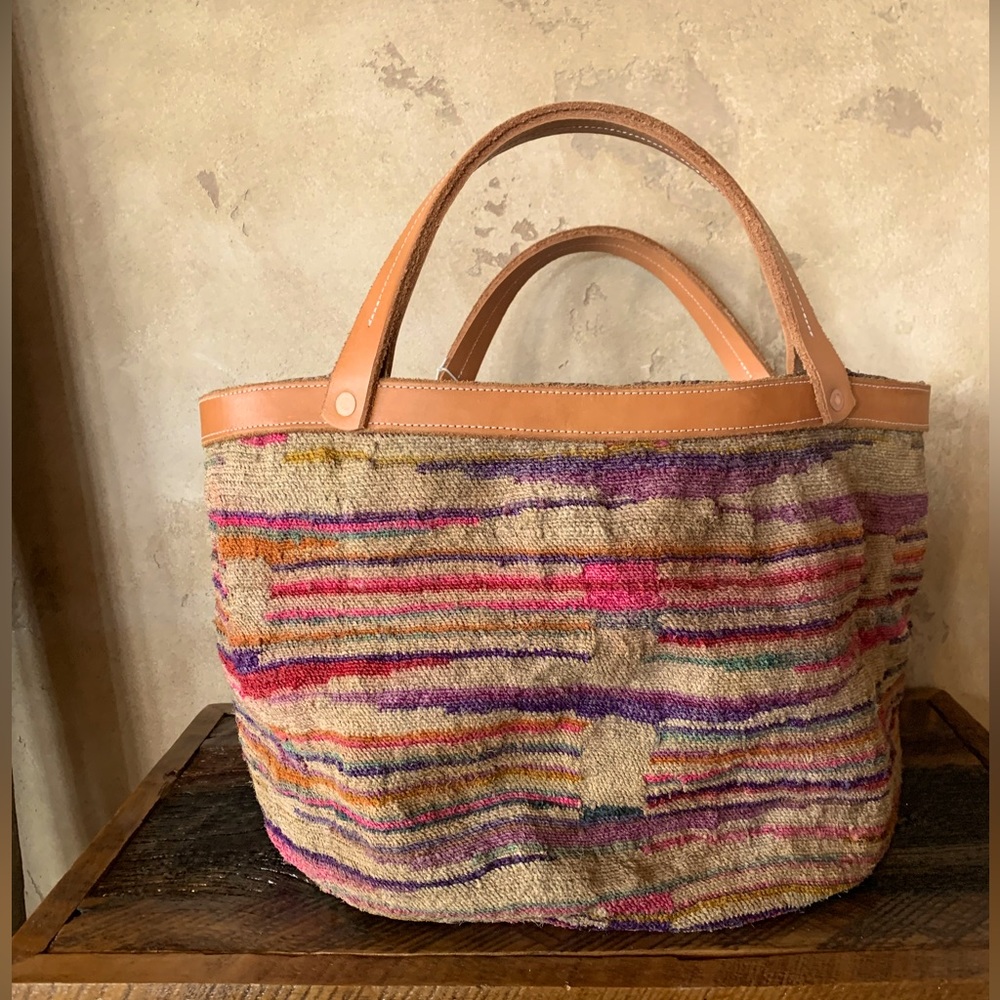 Woven bagsket